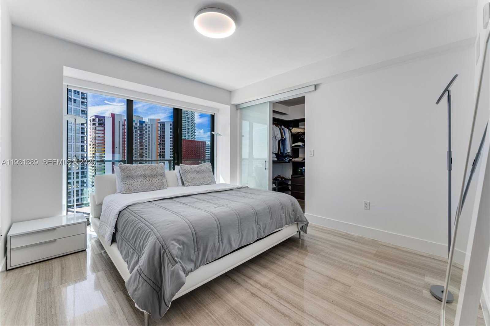 Small Image of 1451 BRICKELL AVE #1803, Miami Number 11