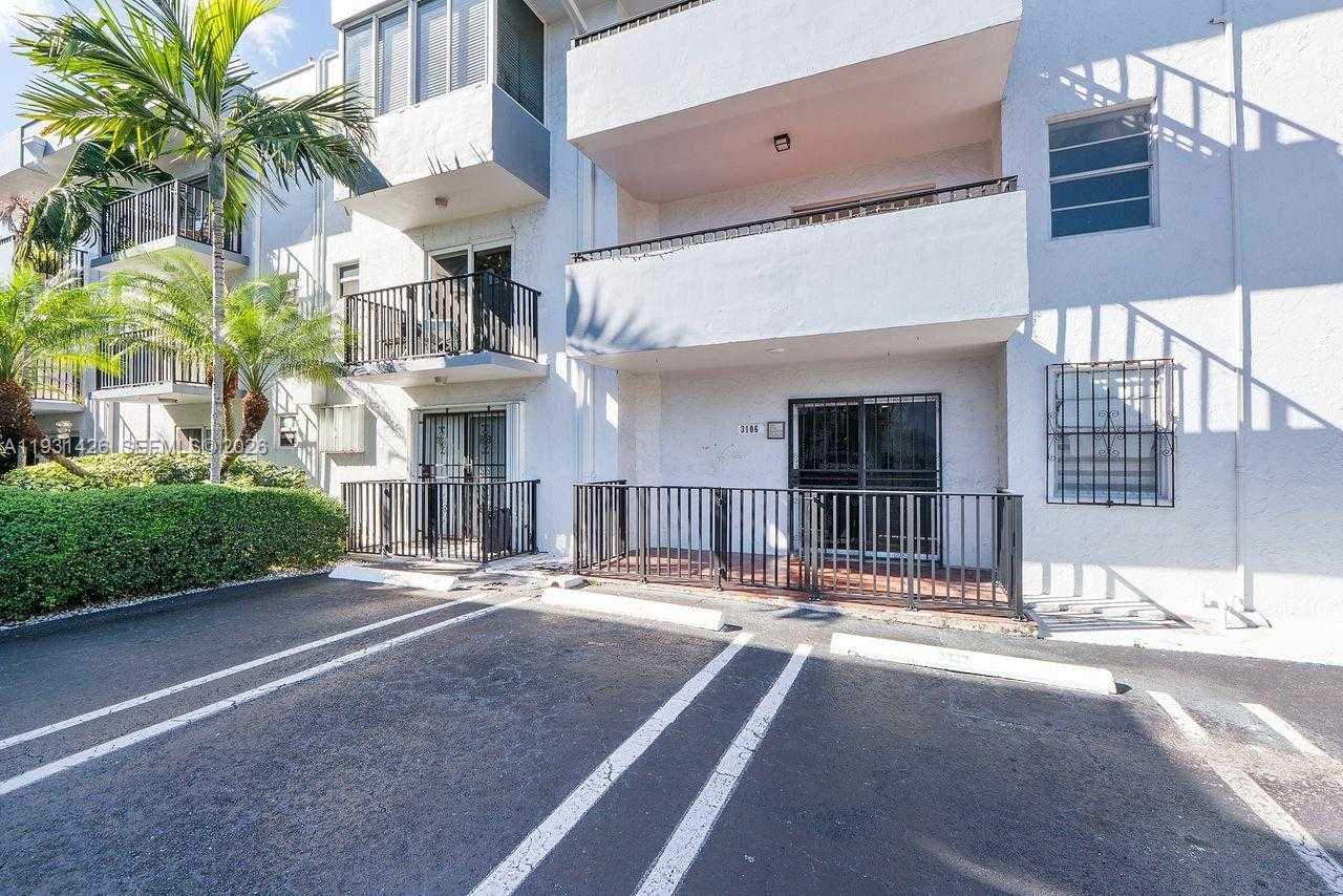 Small Image of 2465 SOUTH WEST 18TH AVE #3106, Miami Number 25