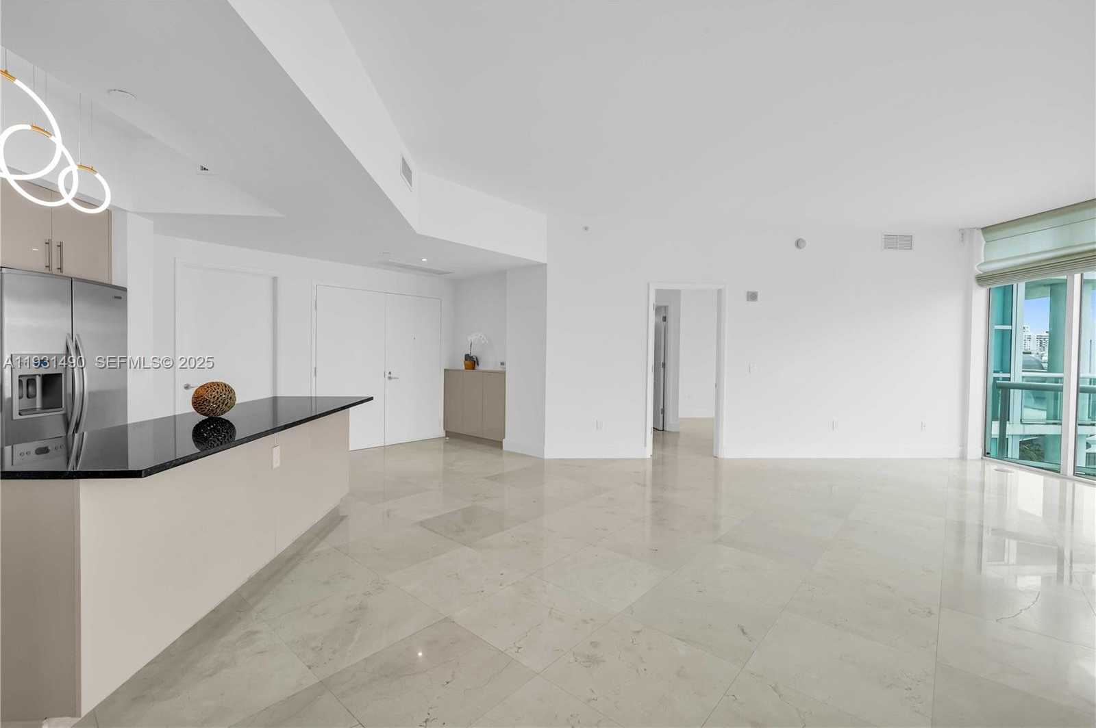 Small Image of 3131 NORTH EAST 188TH ST #2-1005, Aventura Number 14