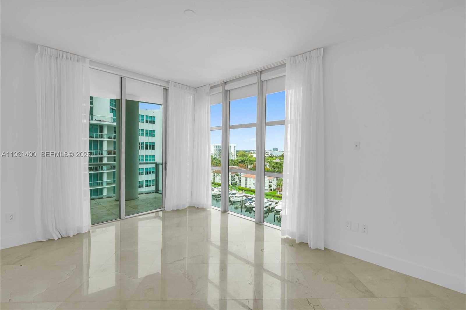 Small Image of 3131 NORTH EAST 188TH ST #2-1005, Aventura Number 26