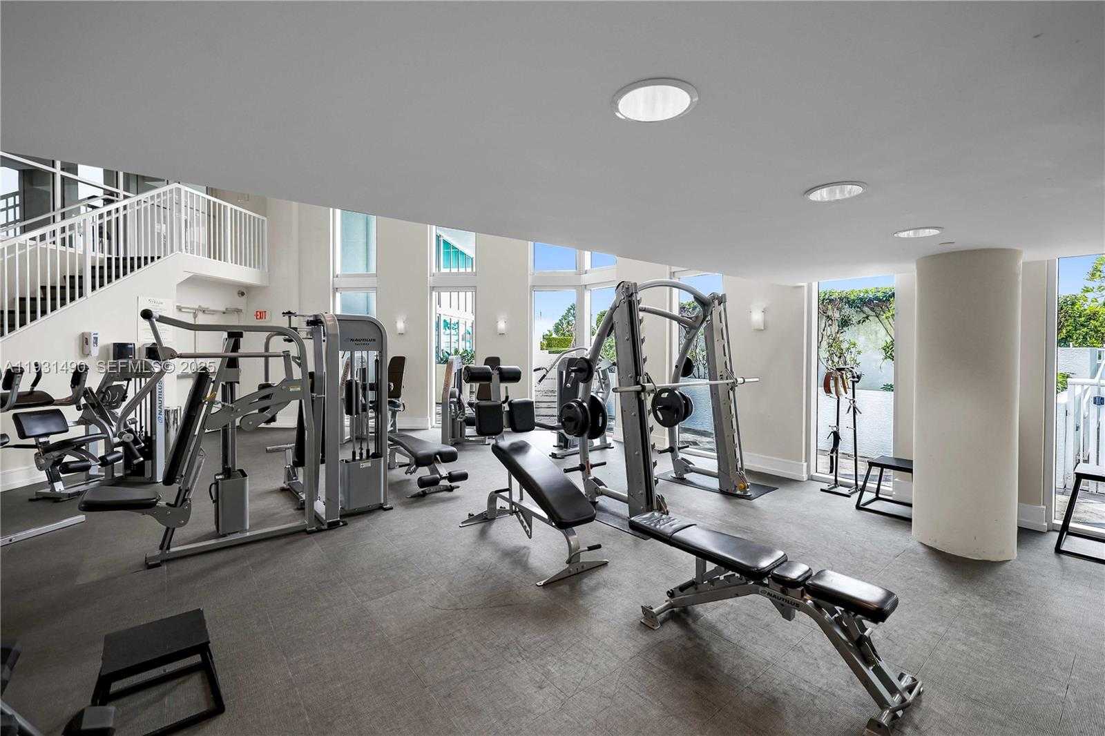 Small Image of 3131 NORTH EAST 188TH ST #2-1005, Aventura Number 36