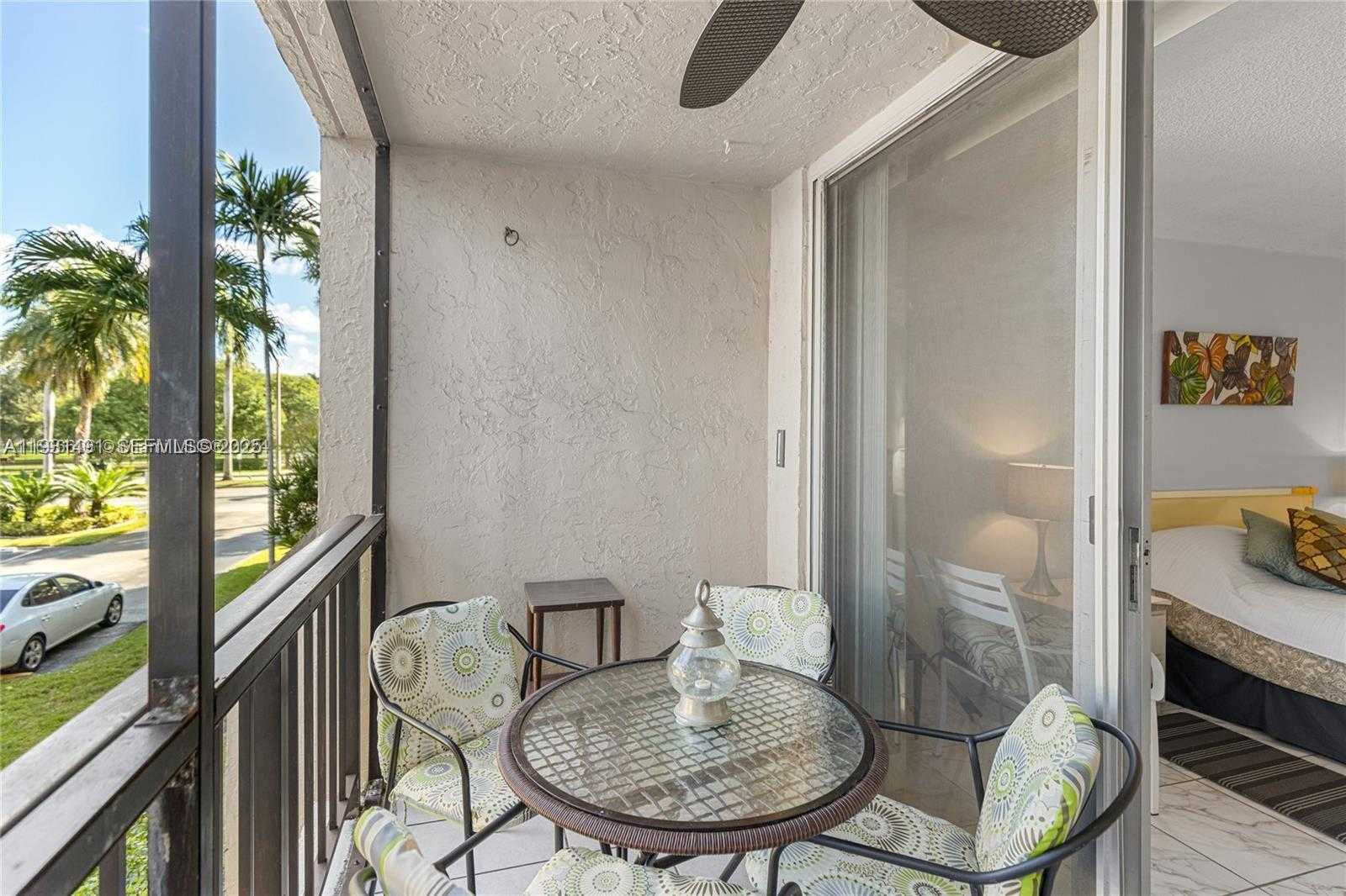 Small Image of 2101 ATLANTIC SHORES BLVD #218, Hallandale Beach Number 19