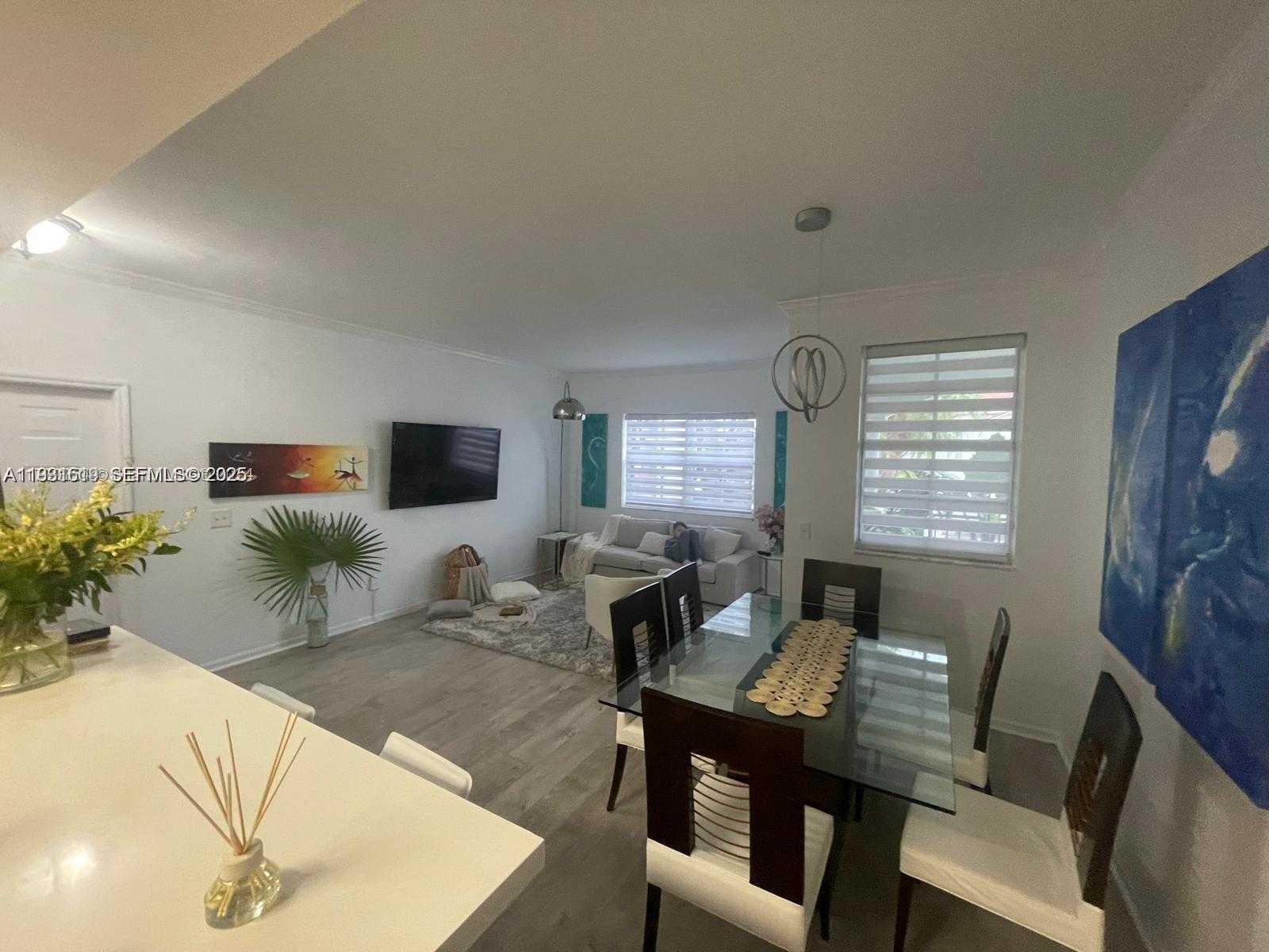 Small Image of 3105 NORTH EAST 184TH ST #7202, Aventura Number 5