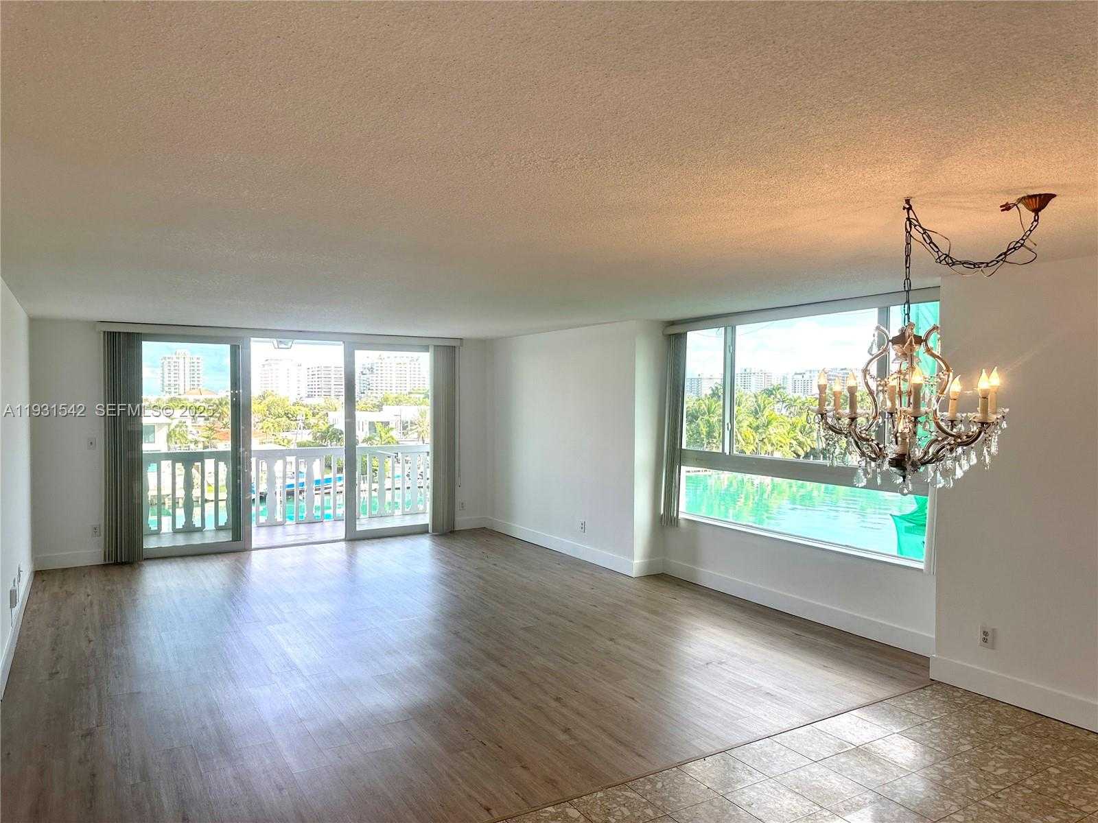 Small Image of 9501 EAST BAY HARBOR DR #5B, Bay Harbor Islands Number 6