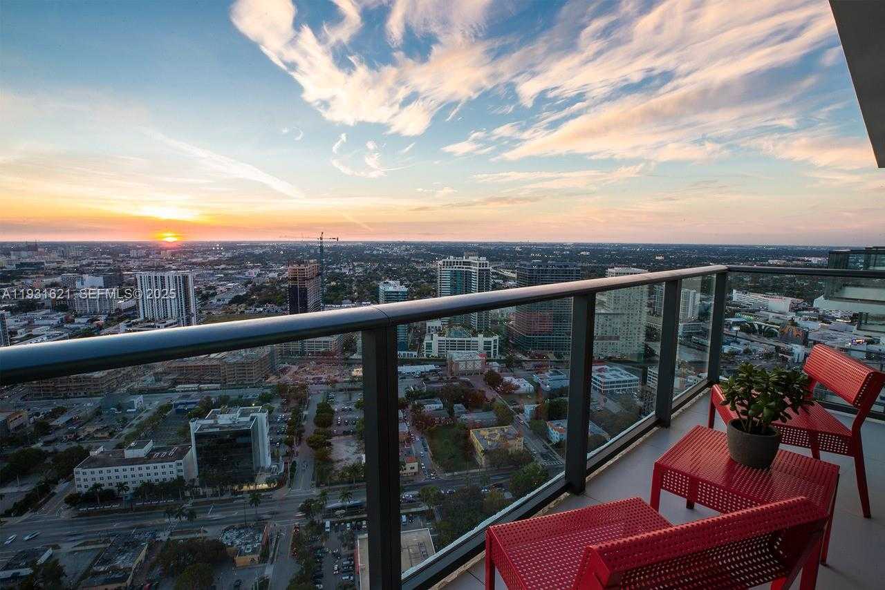 Small Image of 501 NORTH EAST 31ST ST #PH4405, Miami Number 10