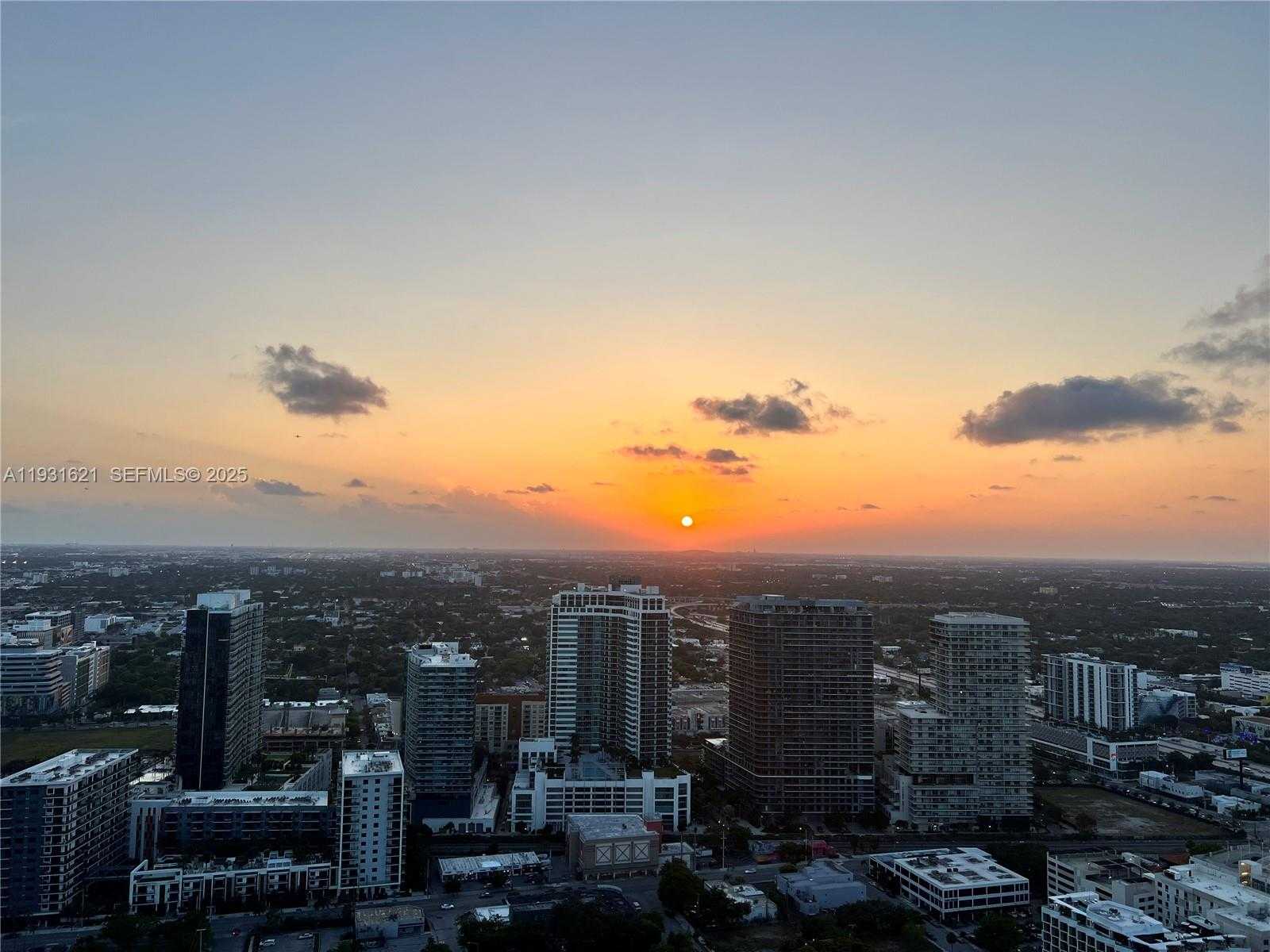 Small Image of 501 NORTH EAST 31ST ST #PH4405, Miami Number 11