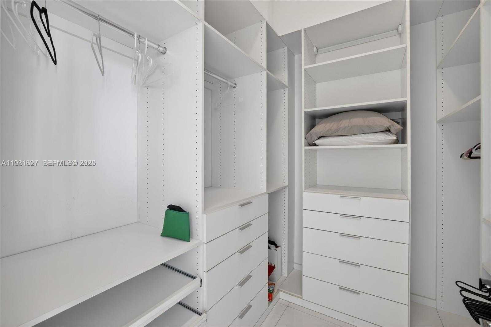 Small Image of 4100 ISLAND BLVD #2303, Aventura Number 21