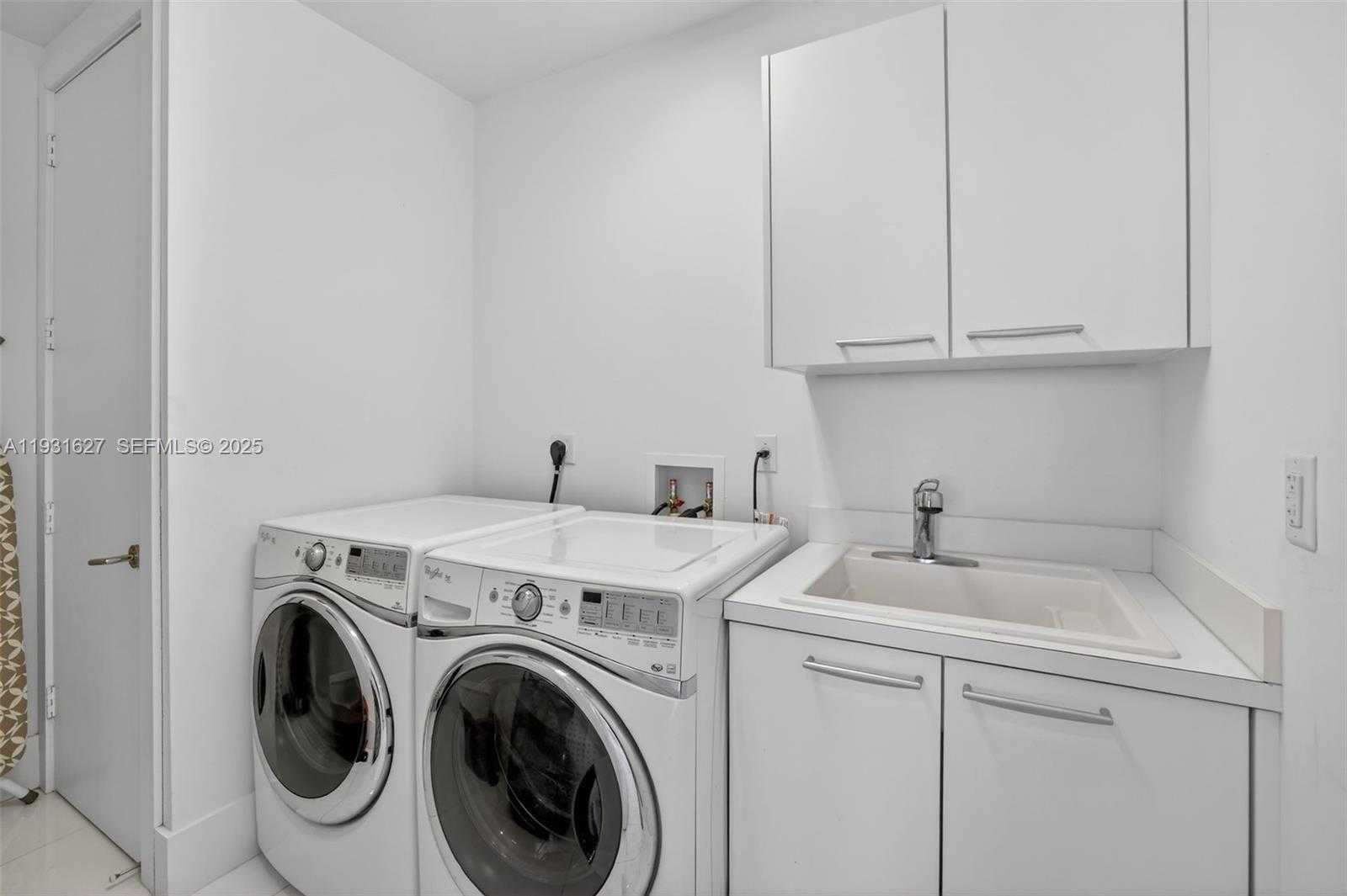 Small Image of 4100 ISLAND BLVD #2303, Aventura Number 50