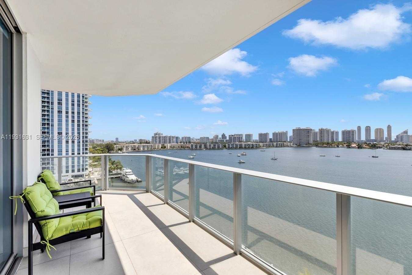Small Image of 17111 BISCAYNE BLVD #909, North Miami Beach Number 44