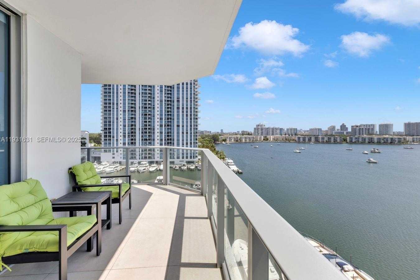 Small Image of 17111 BISCAYNE BLVD #909, North Miami Beach Number 47