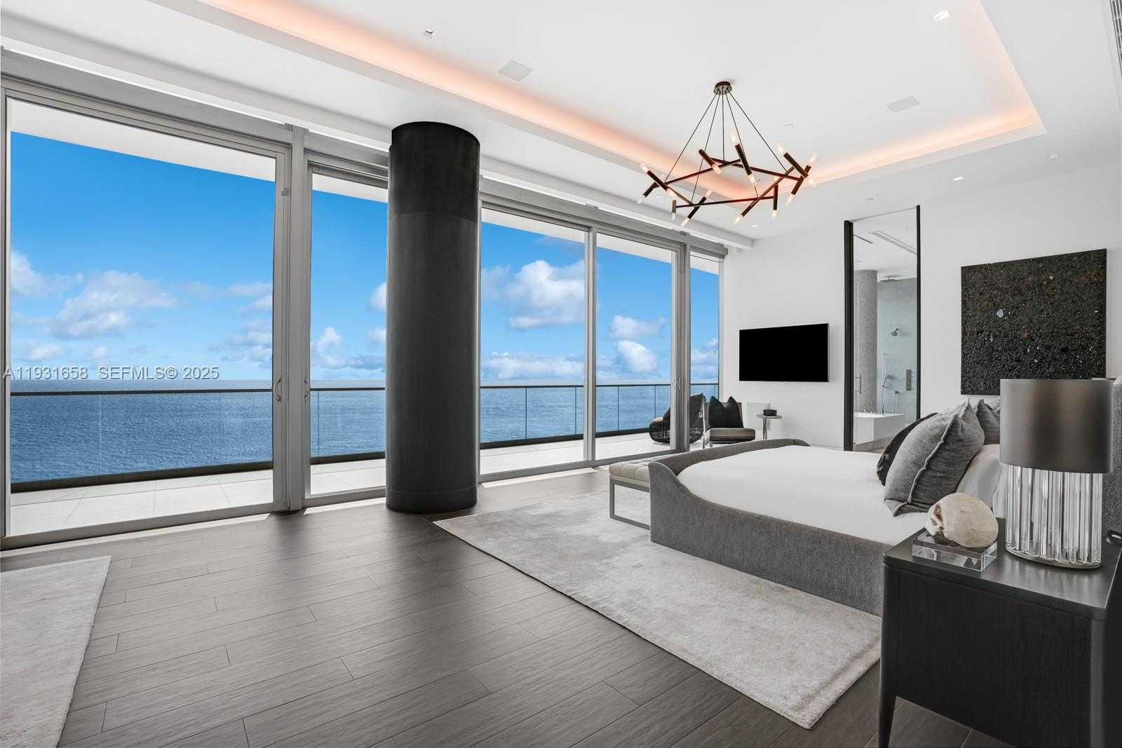 Small Image of 10203 COLLINS AVE #2801, Bal Harbour Number 15