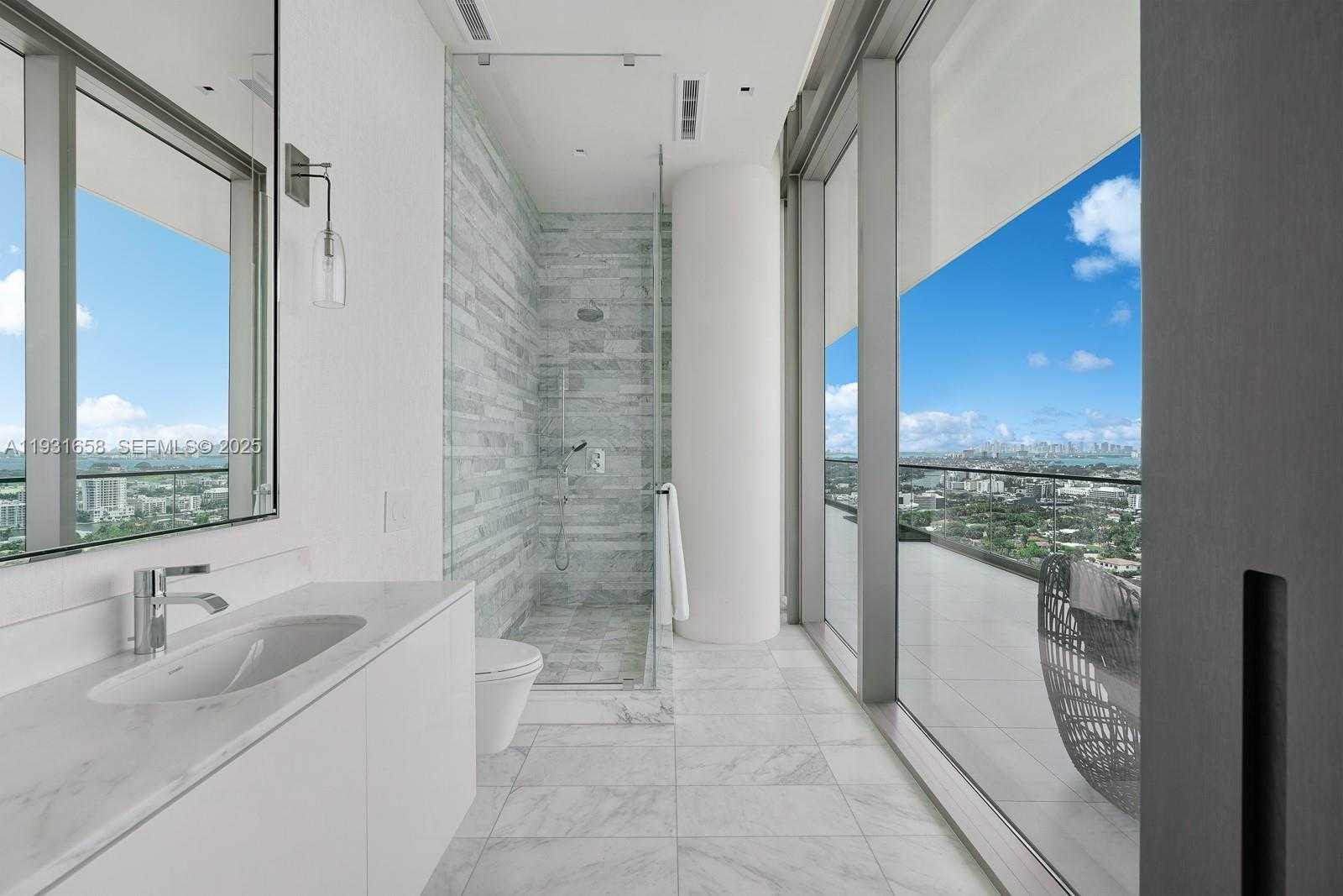 Small Image of 10203 COLLINS AVE #2801, Bal Harbour Number 39