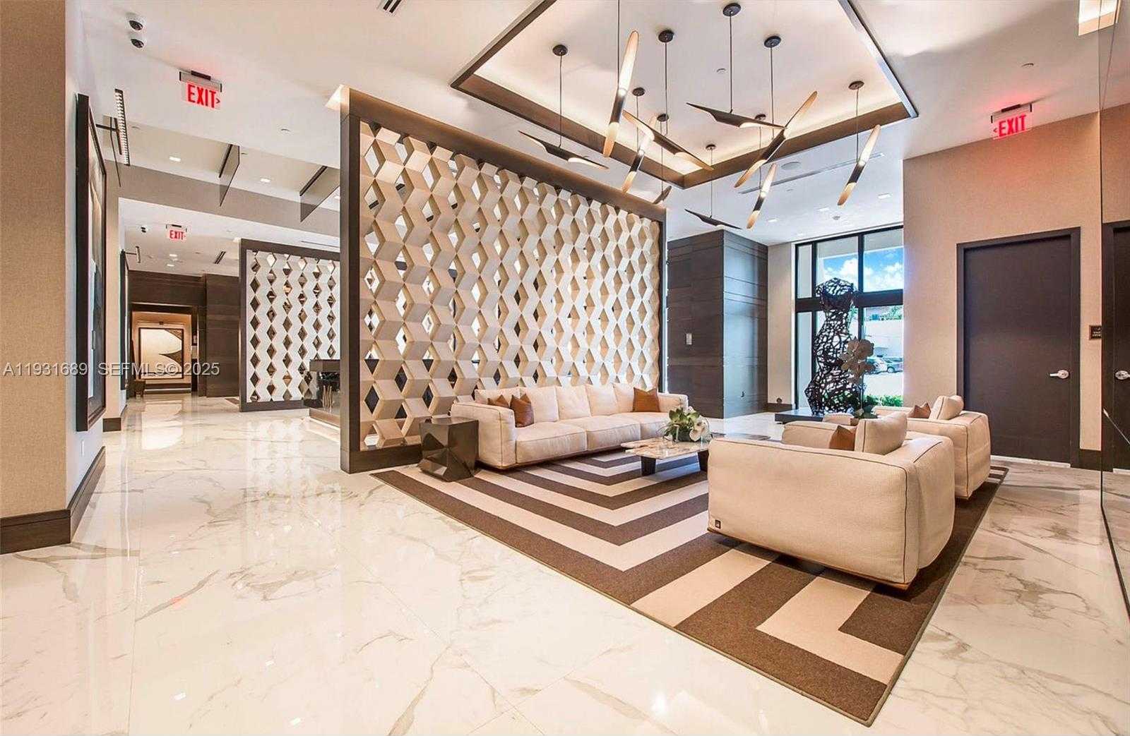 Small Image of 301 ALTARA AVE #509, Coral Gables Number 1