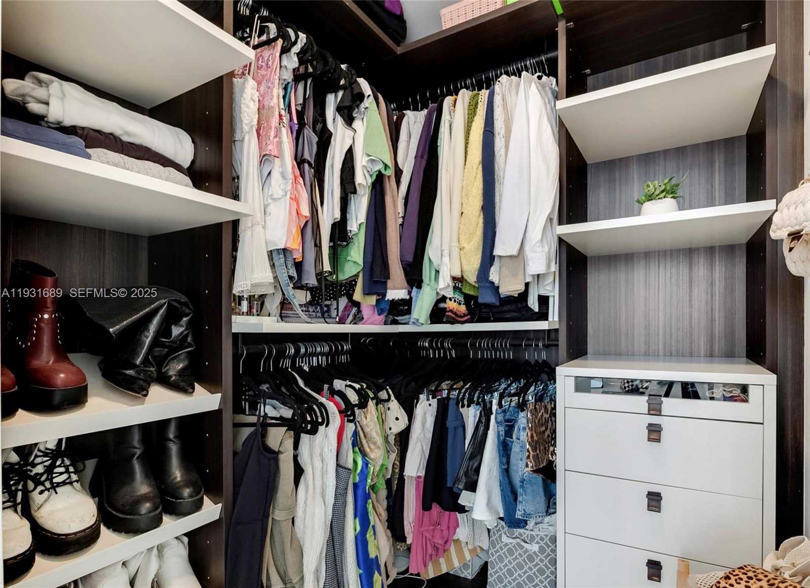 Small Image of 301 ALTARA AVE #509, Coral Gables Number 11