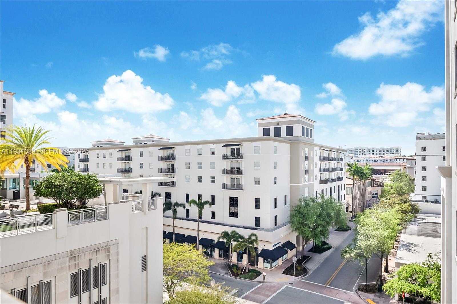 Small Image of 301 ALTARA AVE #509, Coral Gables Number 17