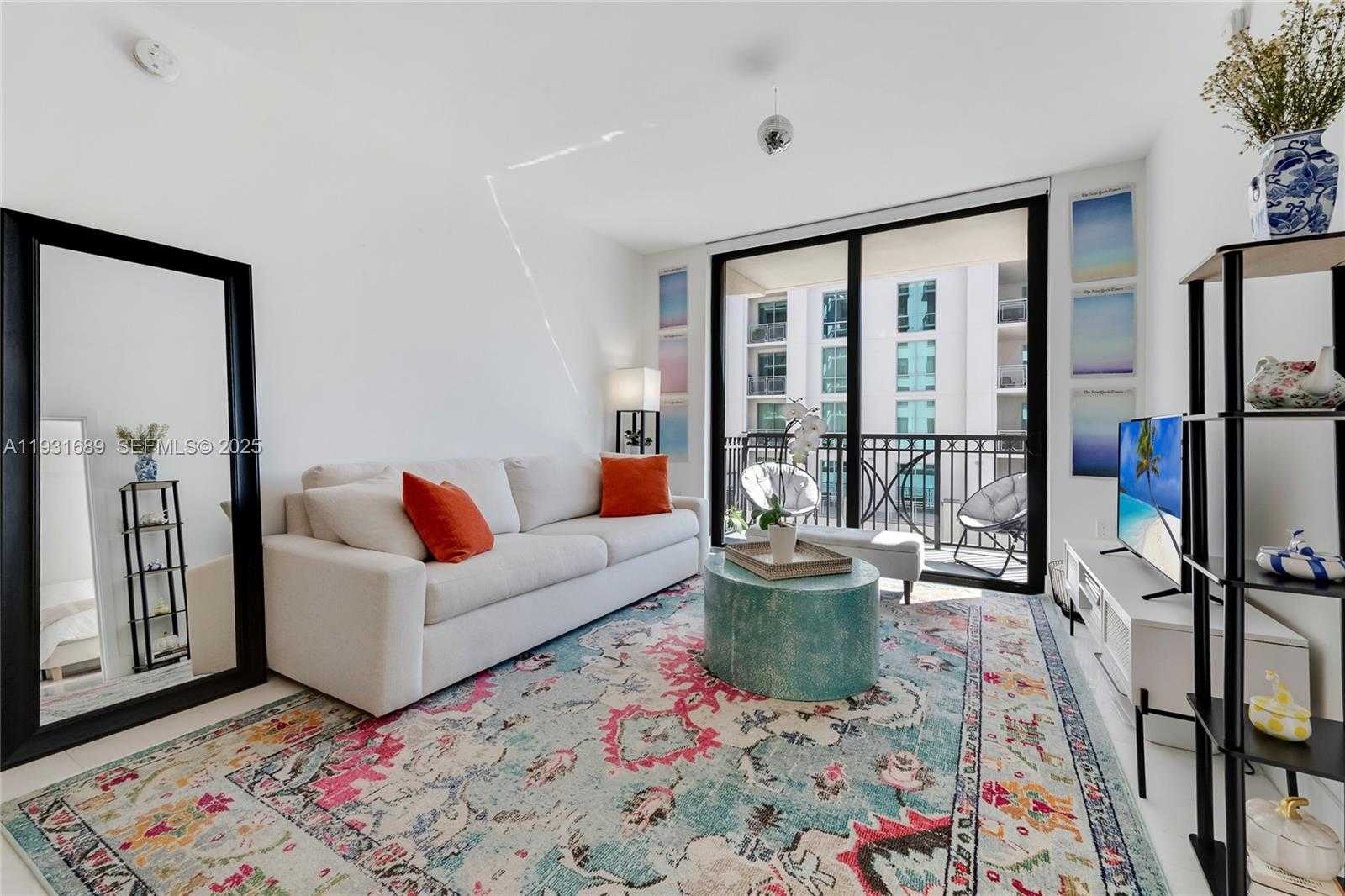 Small Image of 301 ALTARA AVE #509, Coral Gables Number 2