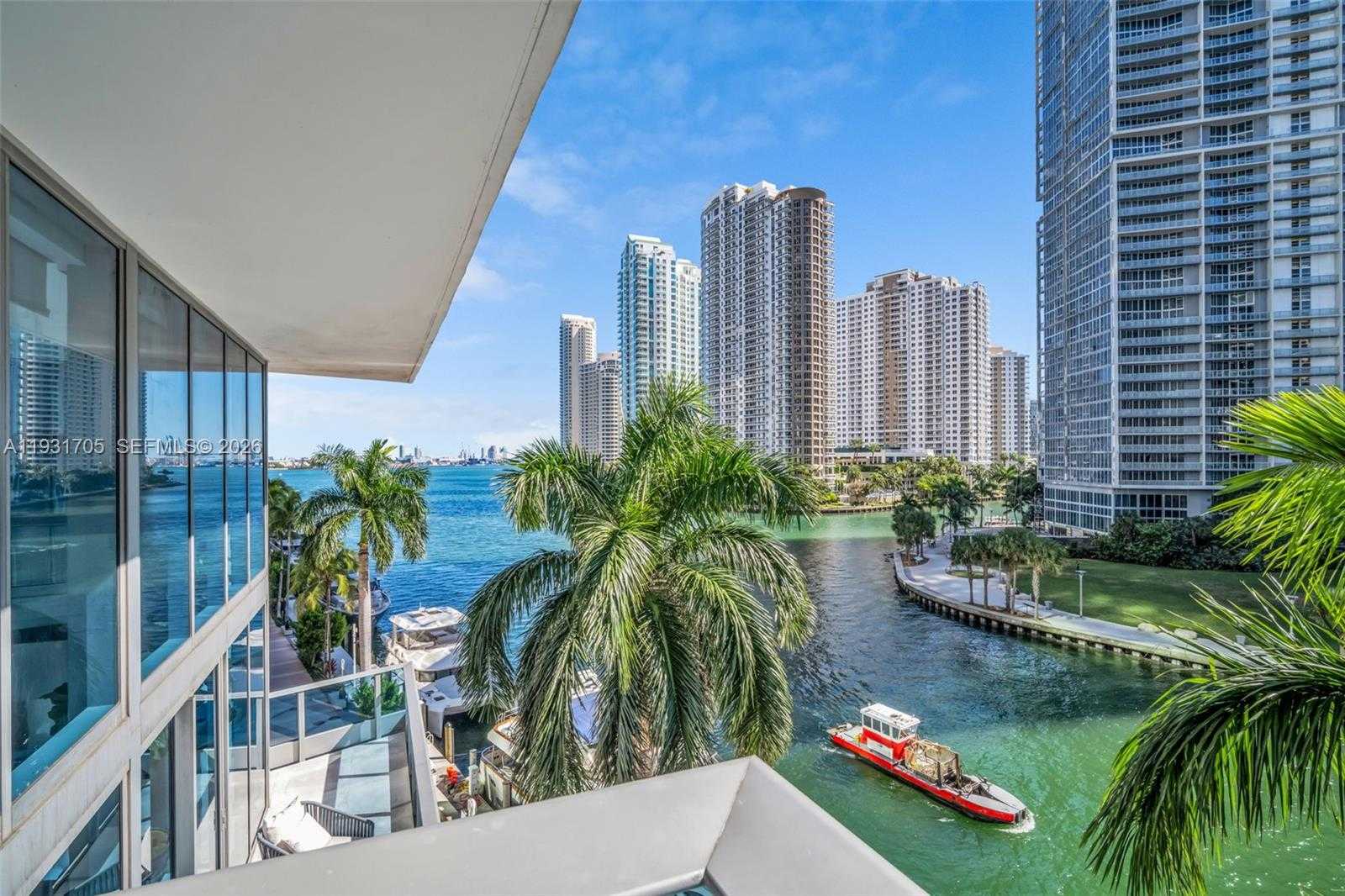 Small Image of 200 BISCAYNE BOULEVARD WAY #309, Miami Number 20