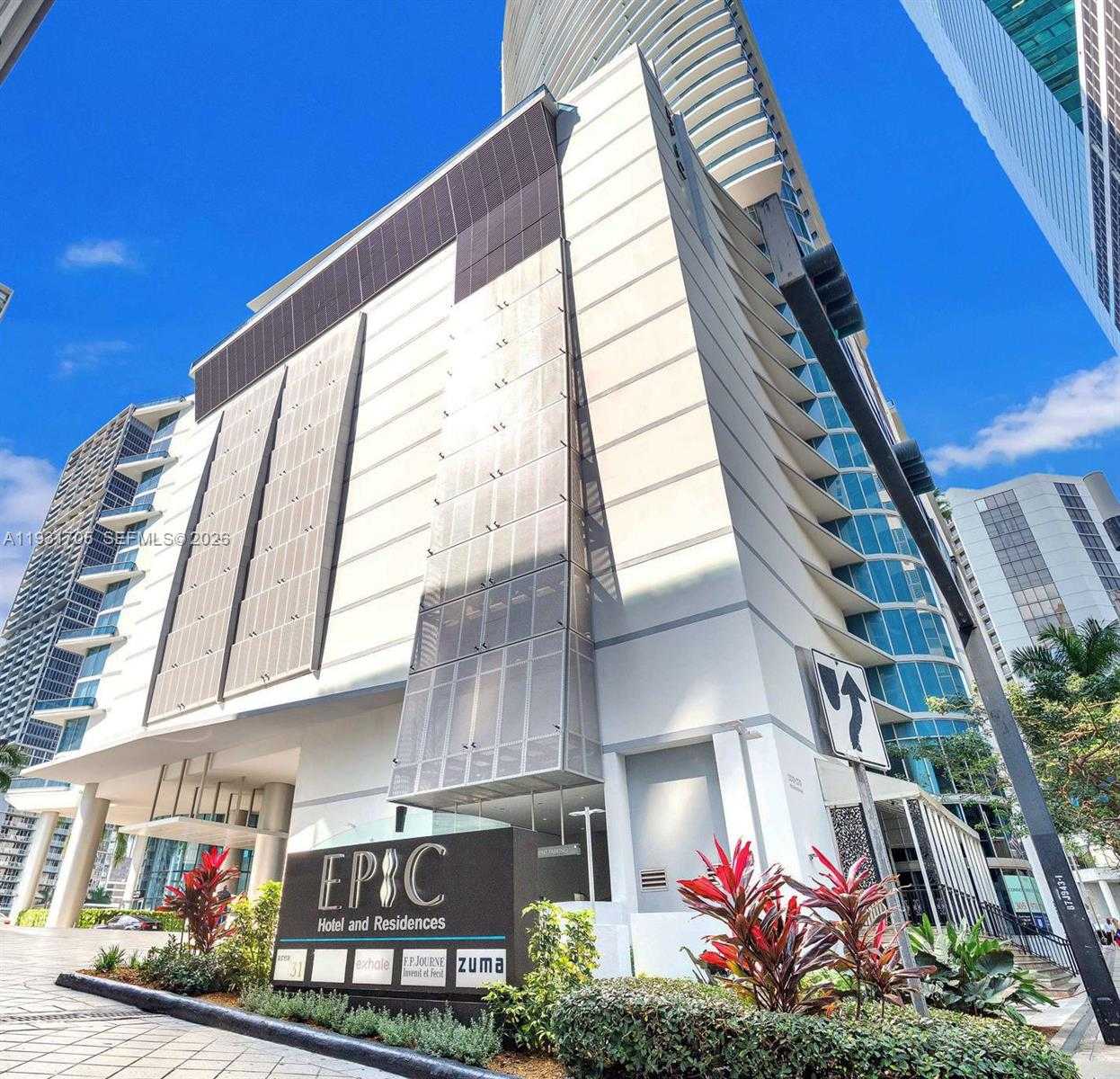 Small Image of 200 BISCAYNE BOULEVARD WAY #309, Miami Number 27