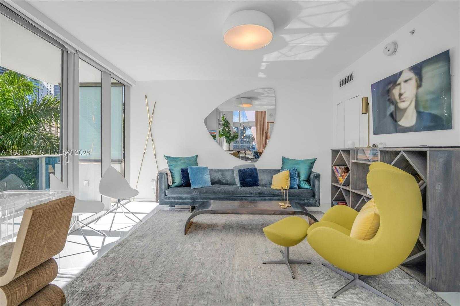 Small Image of 200 BISCAYNE BOULEVARD WAY #309, Miami Number 6