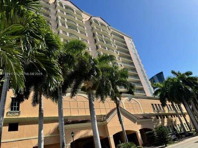 Small Image of 17555 ATLANTIC BLVD #1205, Sunny Isles Beach Number 19