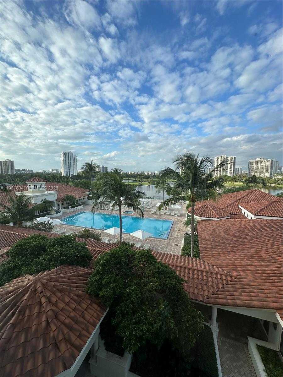 Small Image of 19900 EAST COUNTRY CLUB DR #812, Aventura Number 20