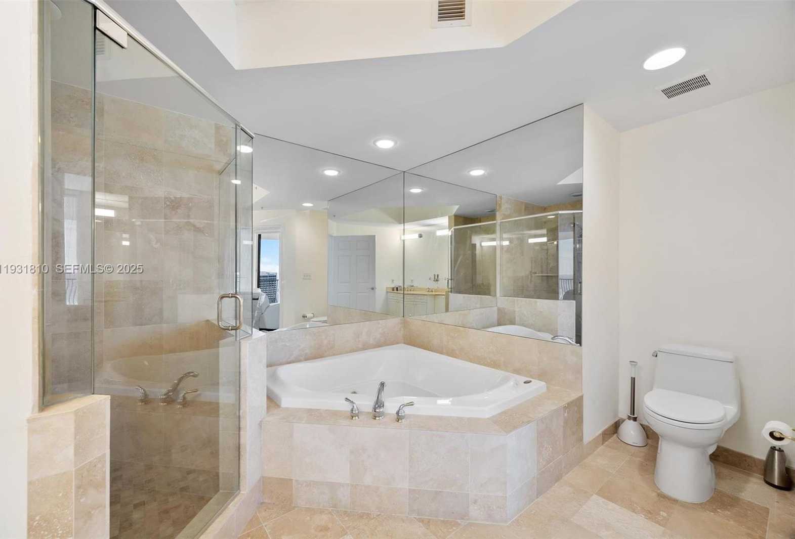 Small Image of 100 SOUTH BIRCH RD #1504E, Fort Lauderdale Number 30