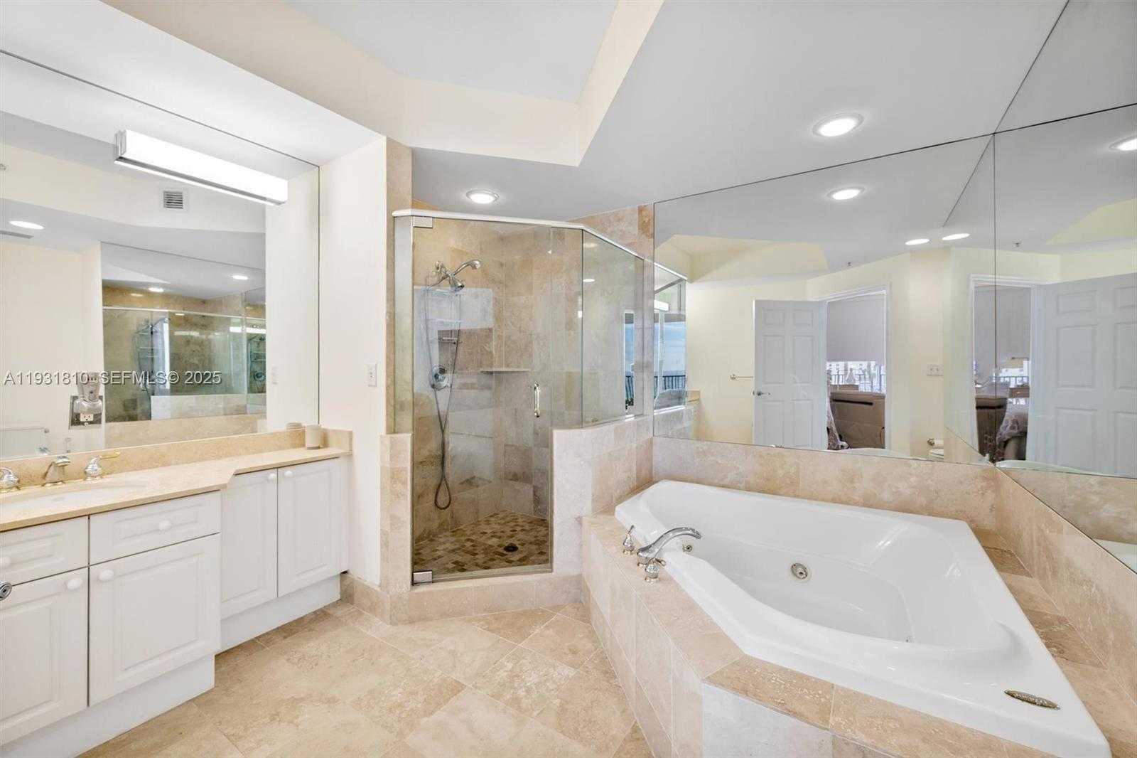 Small Image of 100 SOUTH BIRCH RD #1504E, Fort Lauderdale Number 31