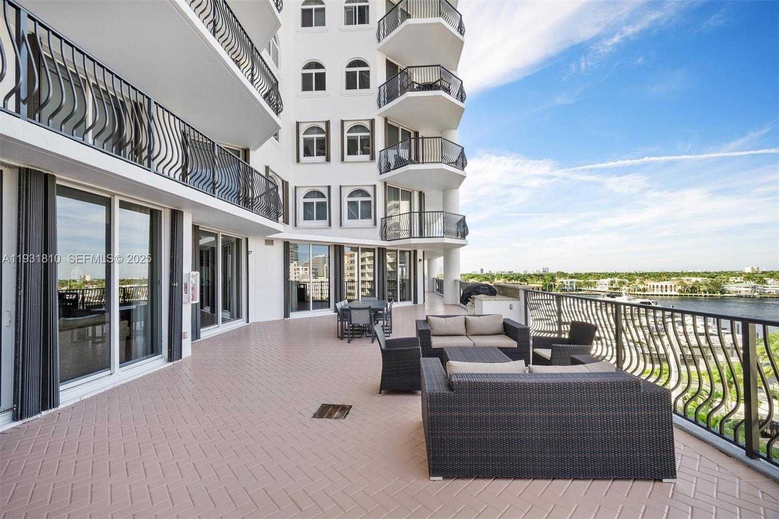 Small Image of 100 SOUTH BIRCH RD #1504E, Fort Lauderdale Number 44