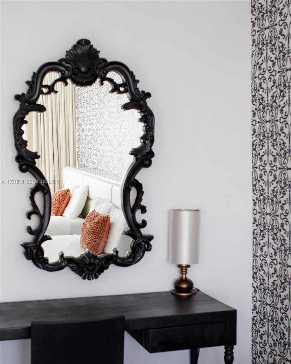 Small Image of 1100 WEST AVE #1014, Miami Beach Number 13