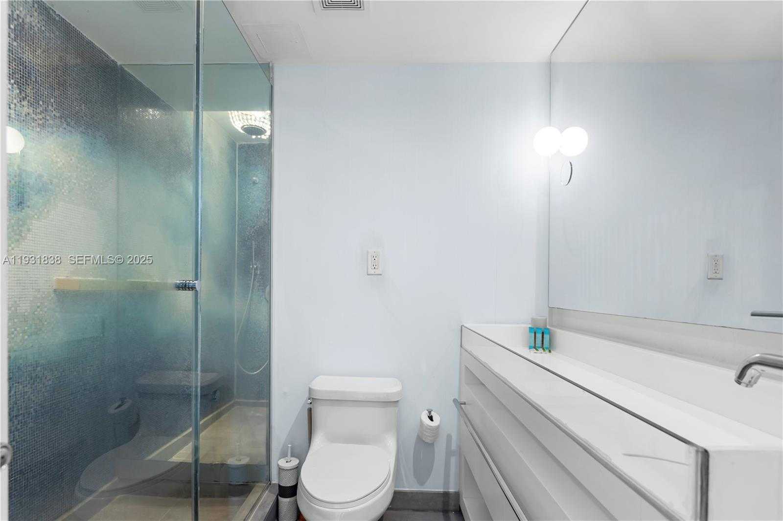 Small Image of 1100 WEST AVE #1014, Miami Beach Number 14