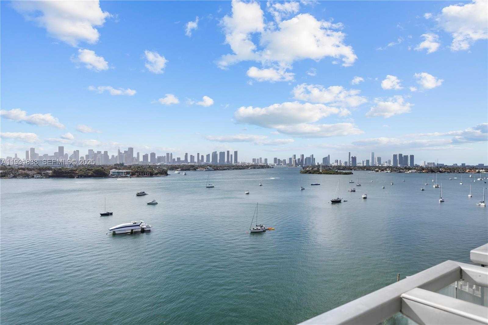 Small Image of 1100 WEST AVE #1014, Miami Beach Number 16