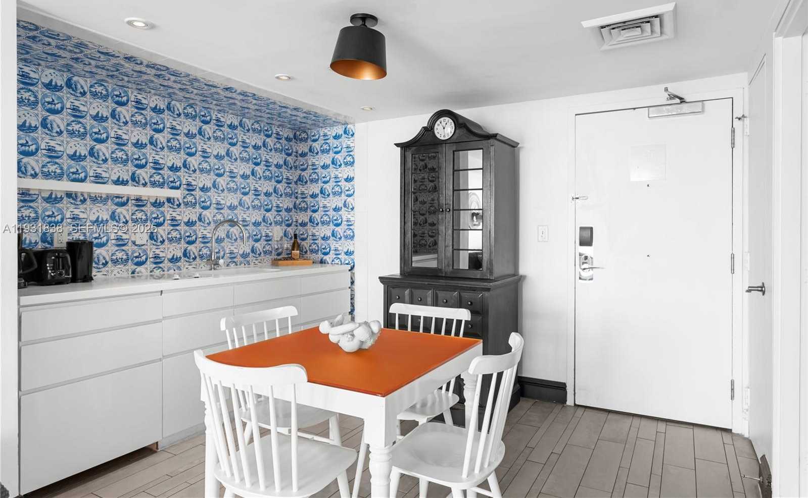 Small Image of 1100 WEST AVE #1014, Miami Beach Number 3