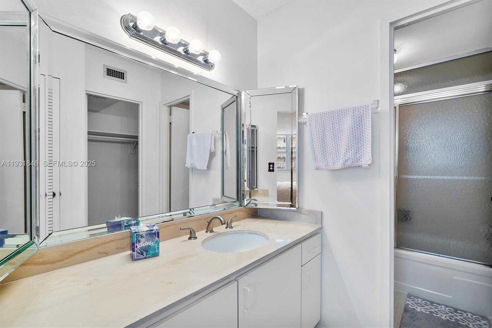 Small Image of 9511 COLLINS AVE #606, Surfside Number 21