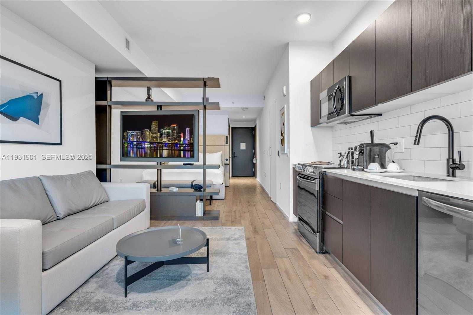 Small Image of 398 NORTH EAST 5TH ST #4507, Miami Number 12