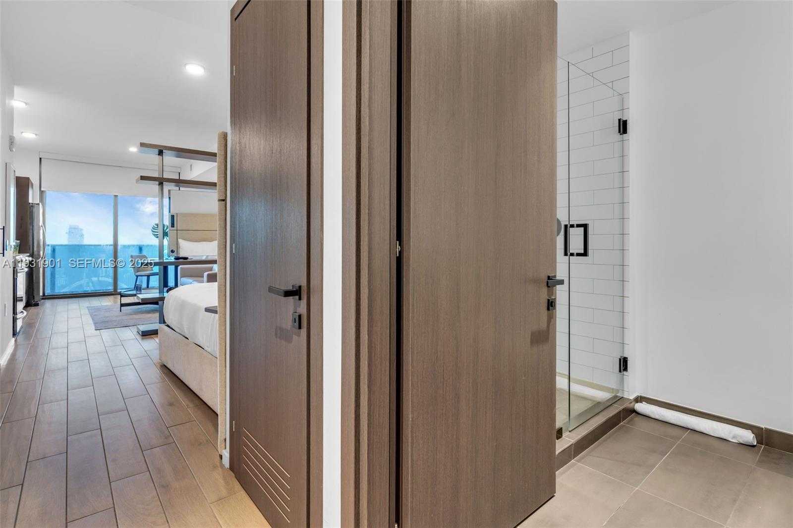 Small Image of 398 NORTH EAST 5TH ST #4507, Miami Number 13