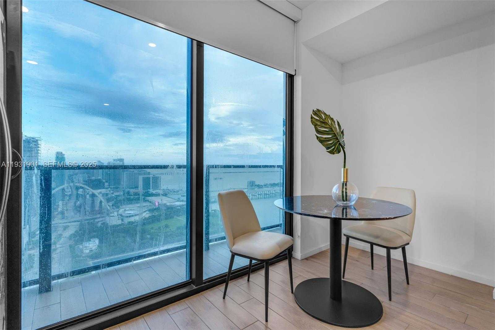 Small Image of 398 NORTH EAST 5TH ST #4507, Miami Number 9