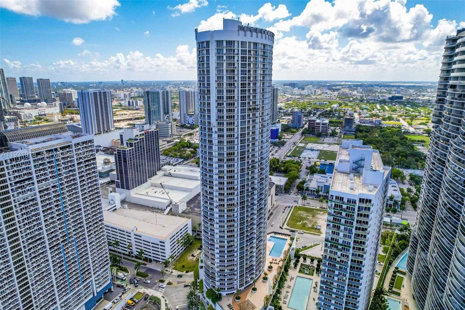 Small Image of 1750 NORTH BAYSHORE DR #1204, Miami Number 24