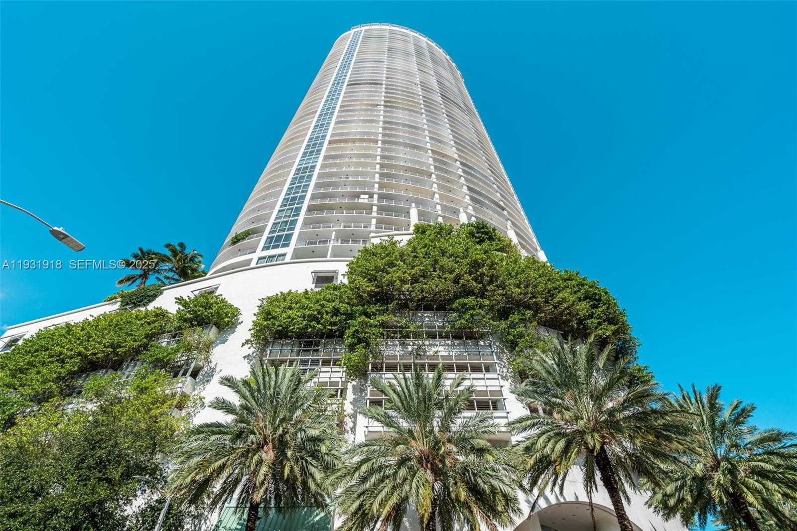 Small Image of 1750 NORTH BAYSHORE DR #1204, Miami Number 30
