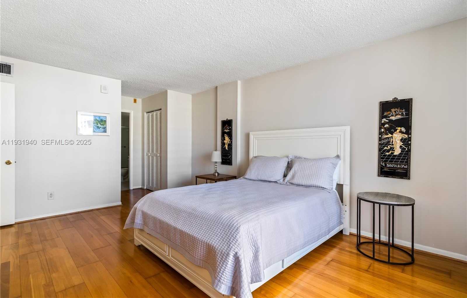 Imagen de Pequeño Objeto