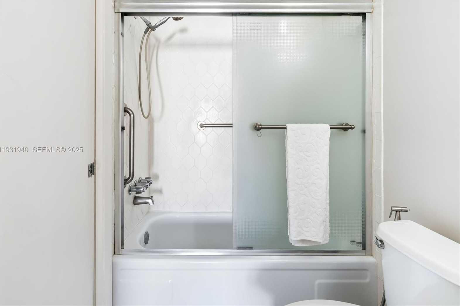 Imagen de Pequeño Objeto