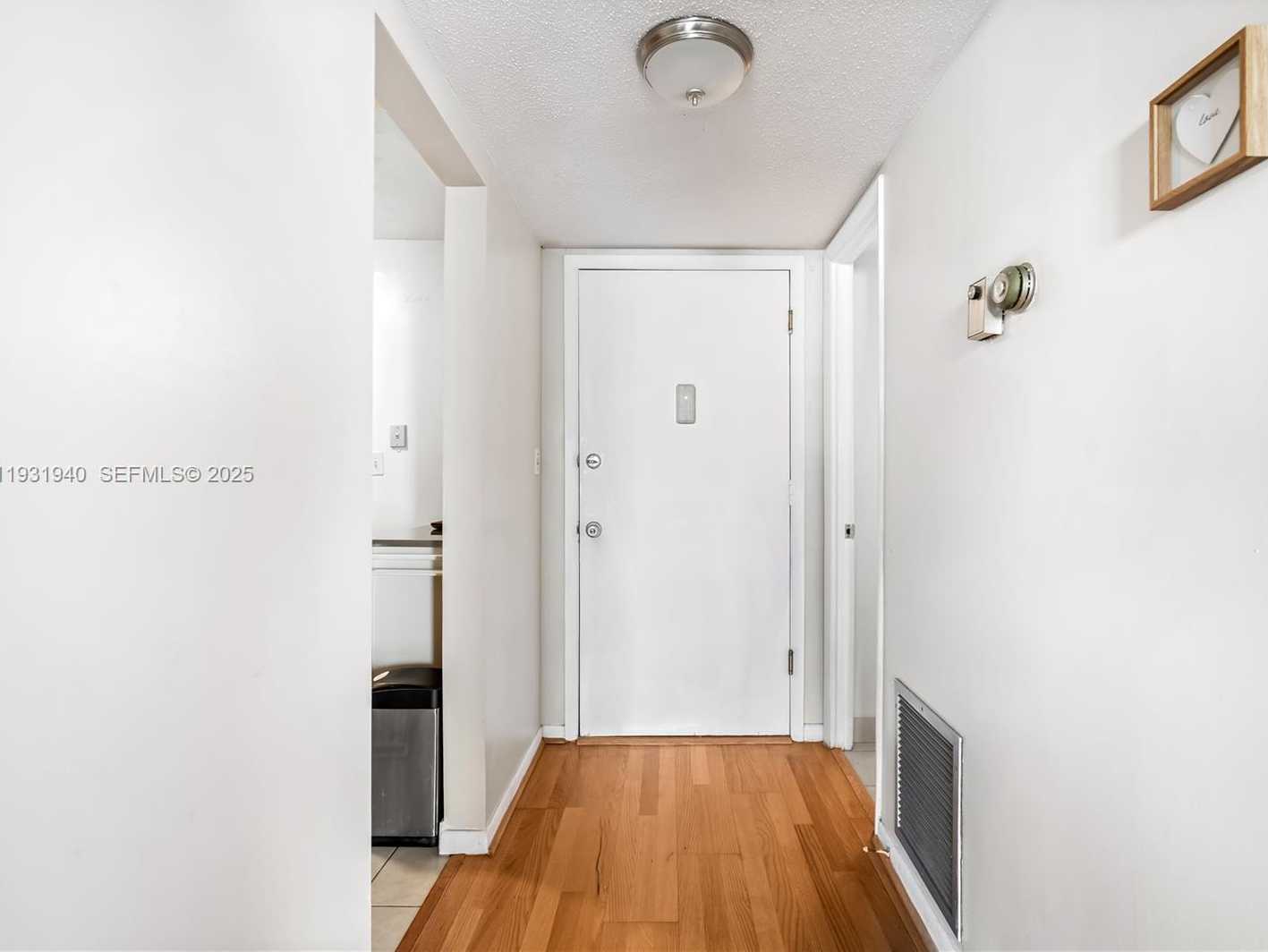 Imagen de Pequeño Objeto