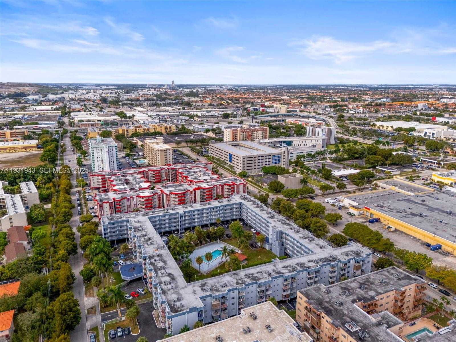 Small Image of 1655 WEST 44TH PL #448, Hialeah Number 22