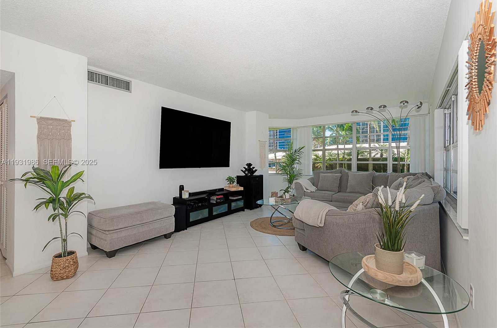 Small Image of 1965 SOUTH OCEAN DR #MR, Hallandale Beach Number 9