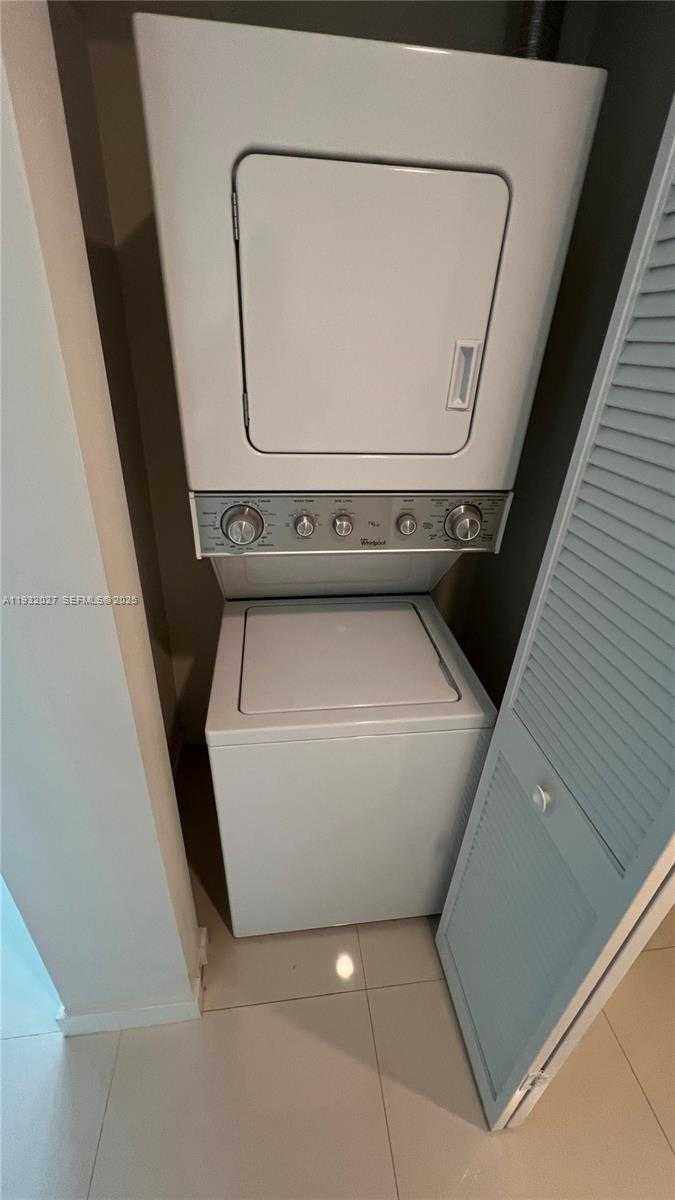 Small Image of 7875 NORTH WEST 107TH AVE #417, Doral Number 10