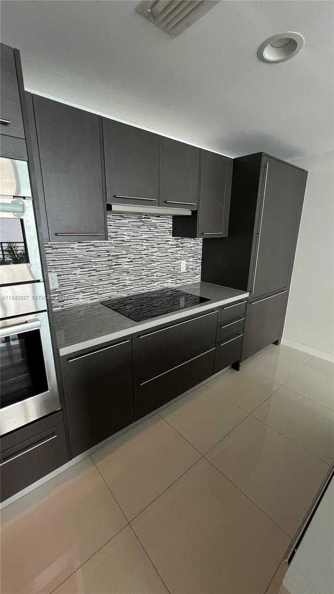 Small Image of 7875 NORTH WEST 107TH AVE #417, Doral Number 12