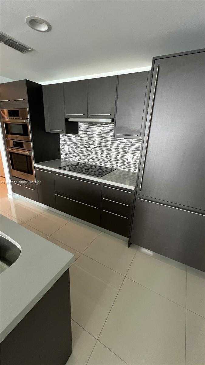 Small Image of 7875 NORTH WEST 107TH AVE #417, Doral Number 13