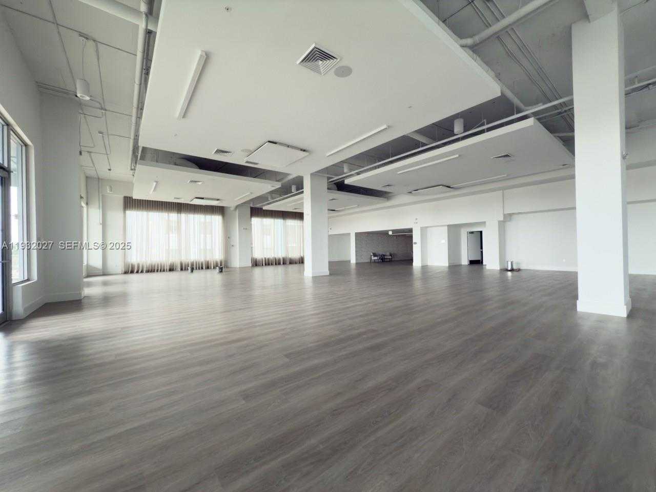 Small Image of 7875 NORTH WEST 107TH AVE #417, Doral Number 27