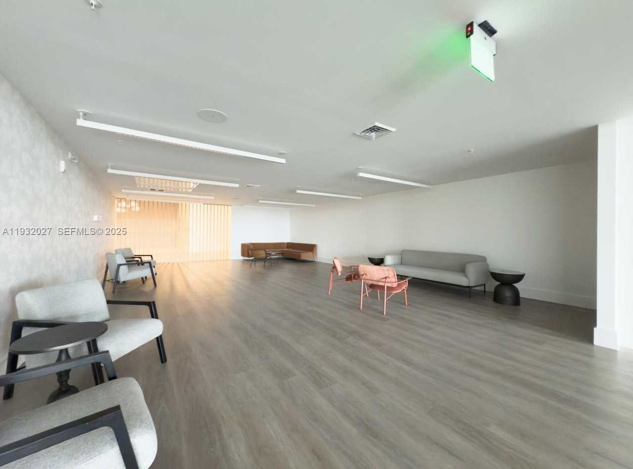 Small Image of 7875 NORTH WEST 107TH AVE #417, Doral Number 29