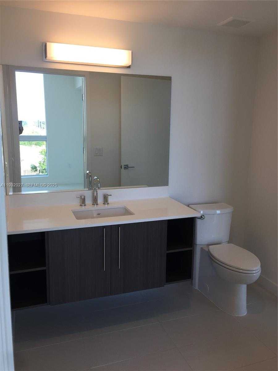 Small Image of 7875 NORTH WEST 107TH AVE #417, Doral Number 3