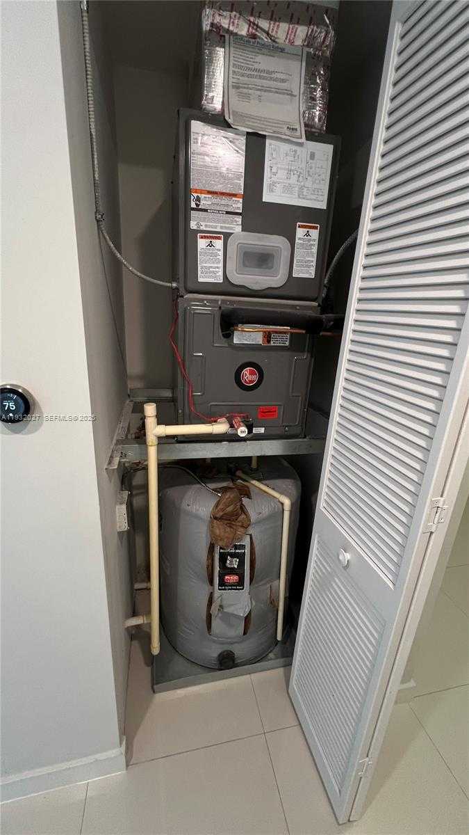 Small Image of 7875 NORTH WEST 107TH AVE #417, Doral Number 9